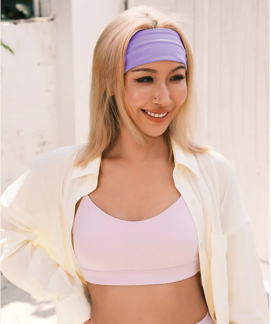 Wide-brimmed sporty headband
